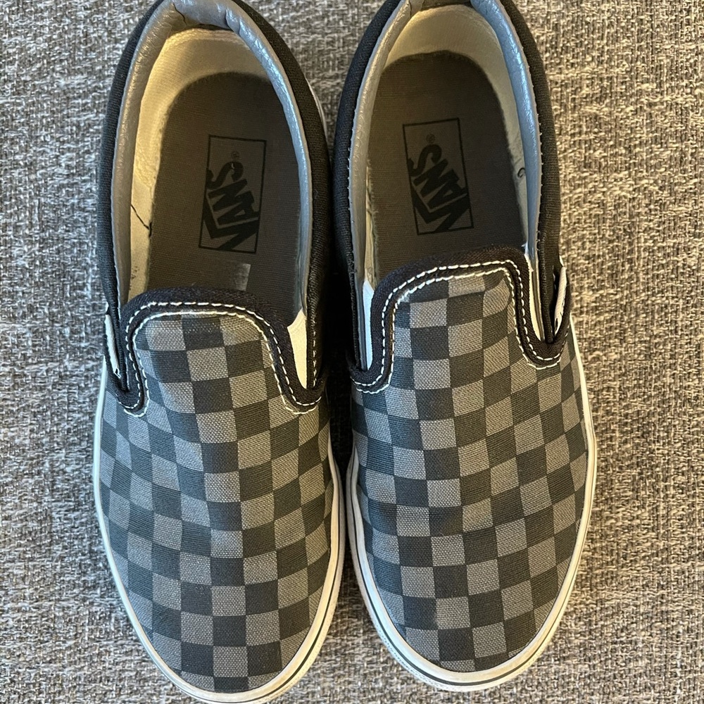 Boys checkered vans slip on size 1.5
